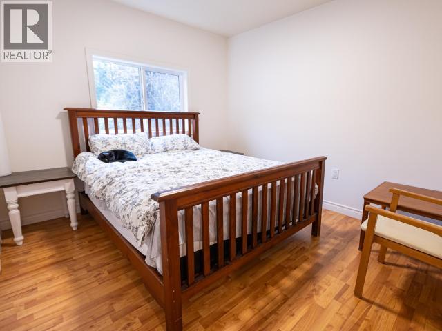 2560 MAYWOOD ROAD, Powell River