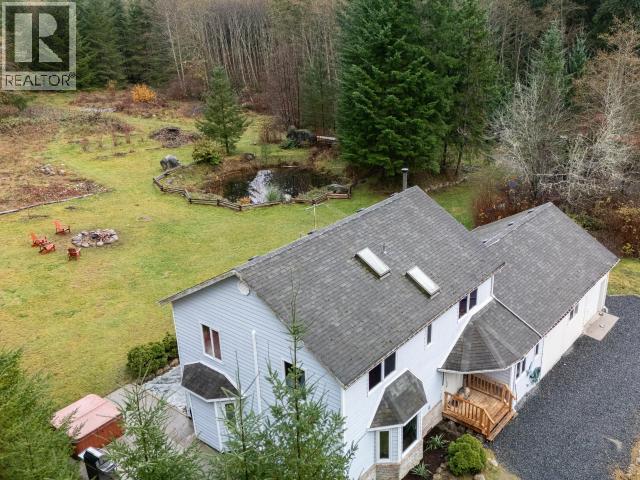 2560 MAYWOOD ROAD, Powell River