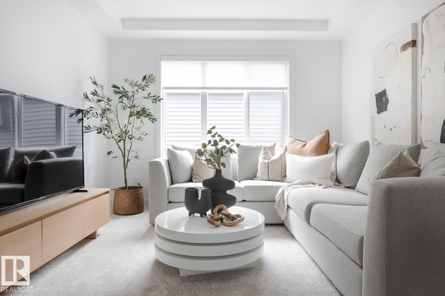 3245 DIXON WY SW, Edmonton