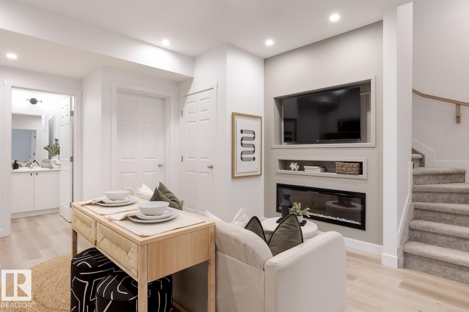 3245 DIXON WY SW, Edmonton