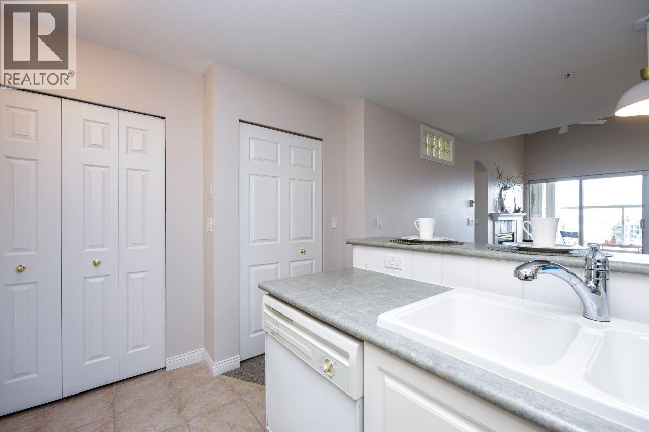 410 155 E 3RD STREET, North Vancouver