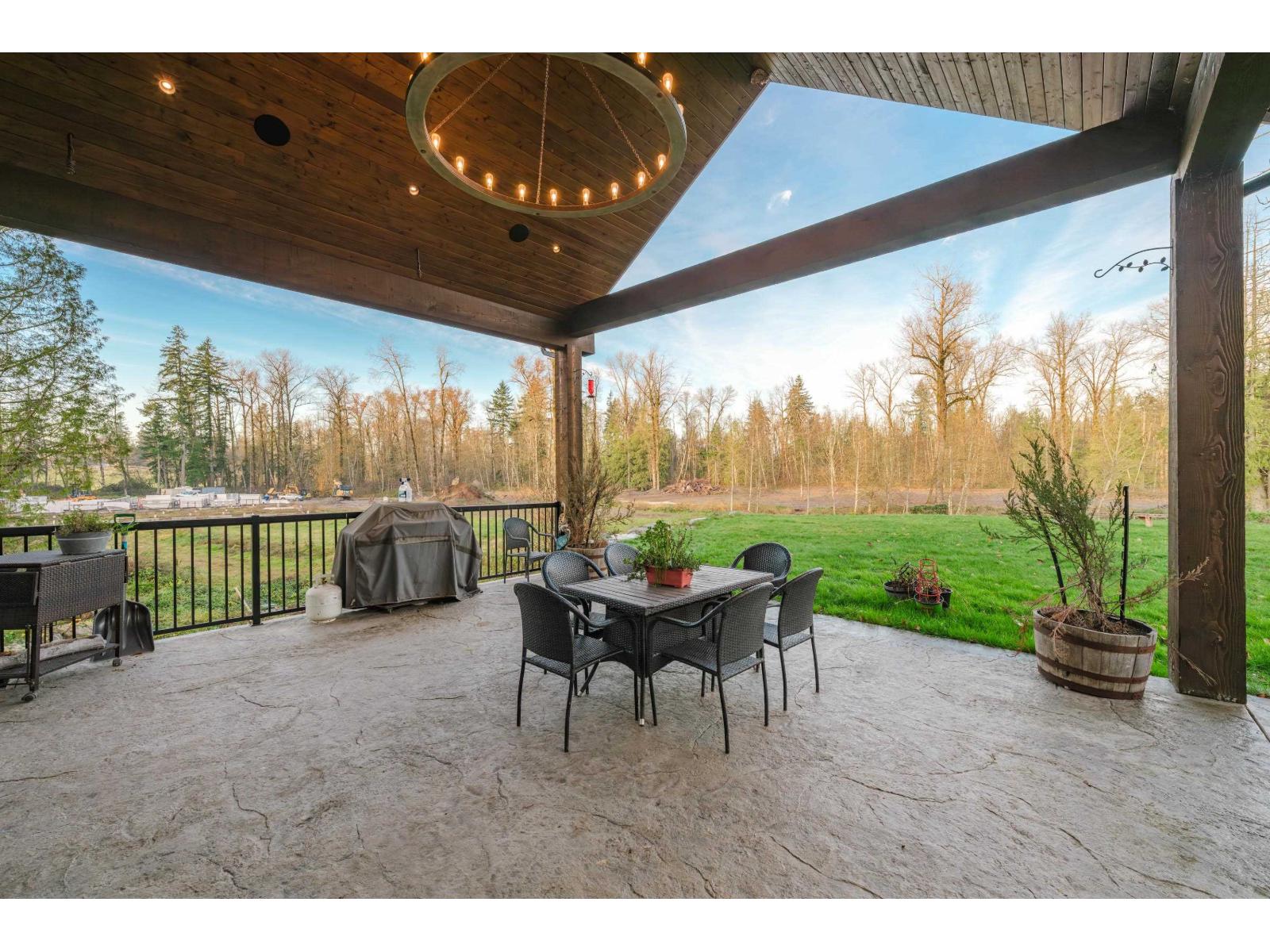 22801 8 AVENUE, Langley