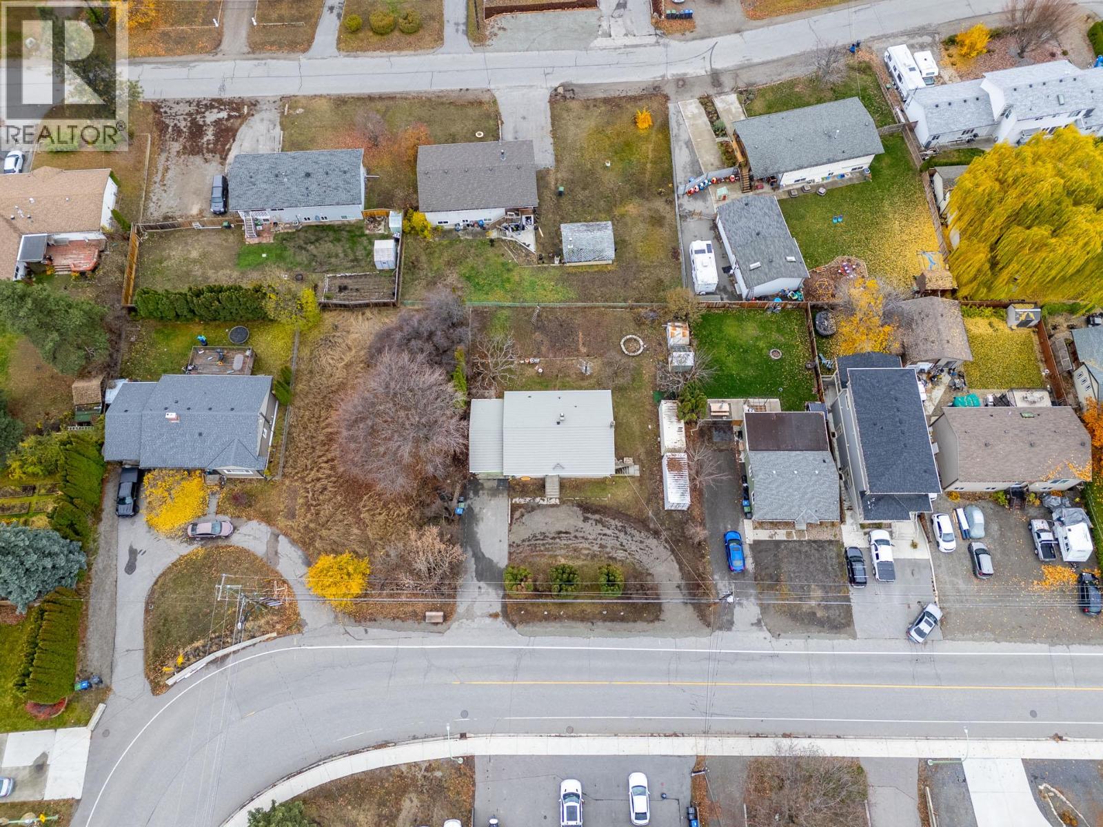  1451 Ross Road, West Kelowna