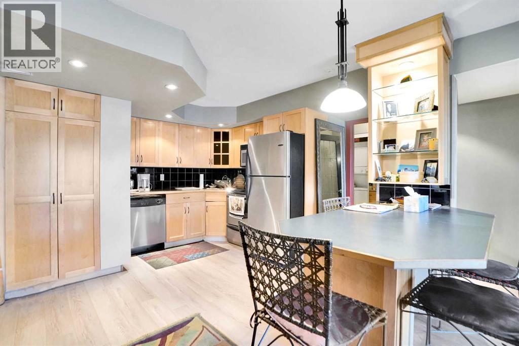 Single Family House for Sale in   A Street NE Renfrew Calgary 