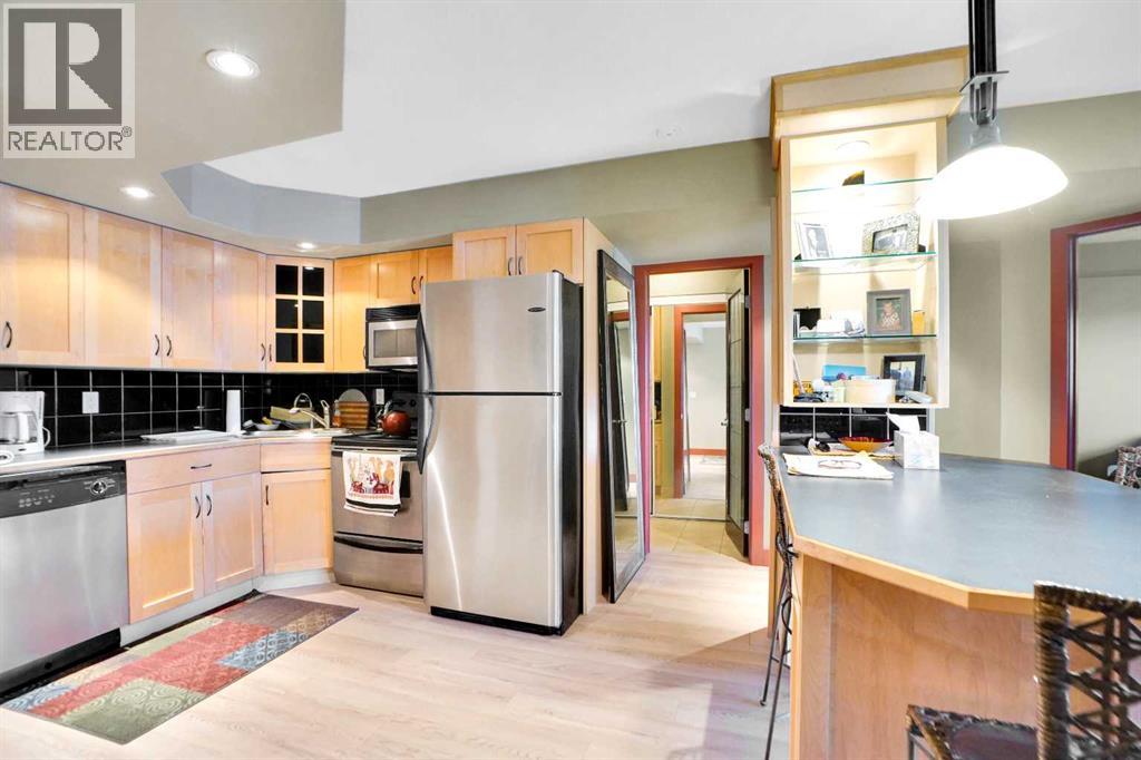 305, 717 4A Street NE, Calgary, Alberta