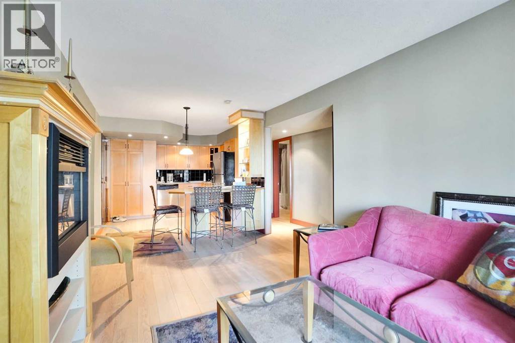 Single Family House for Sale in   A Street NE Renfrew Calgary 