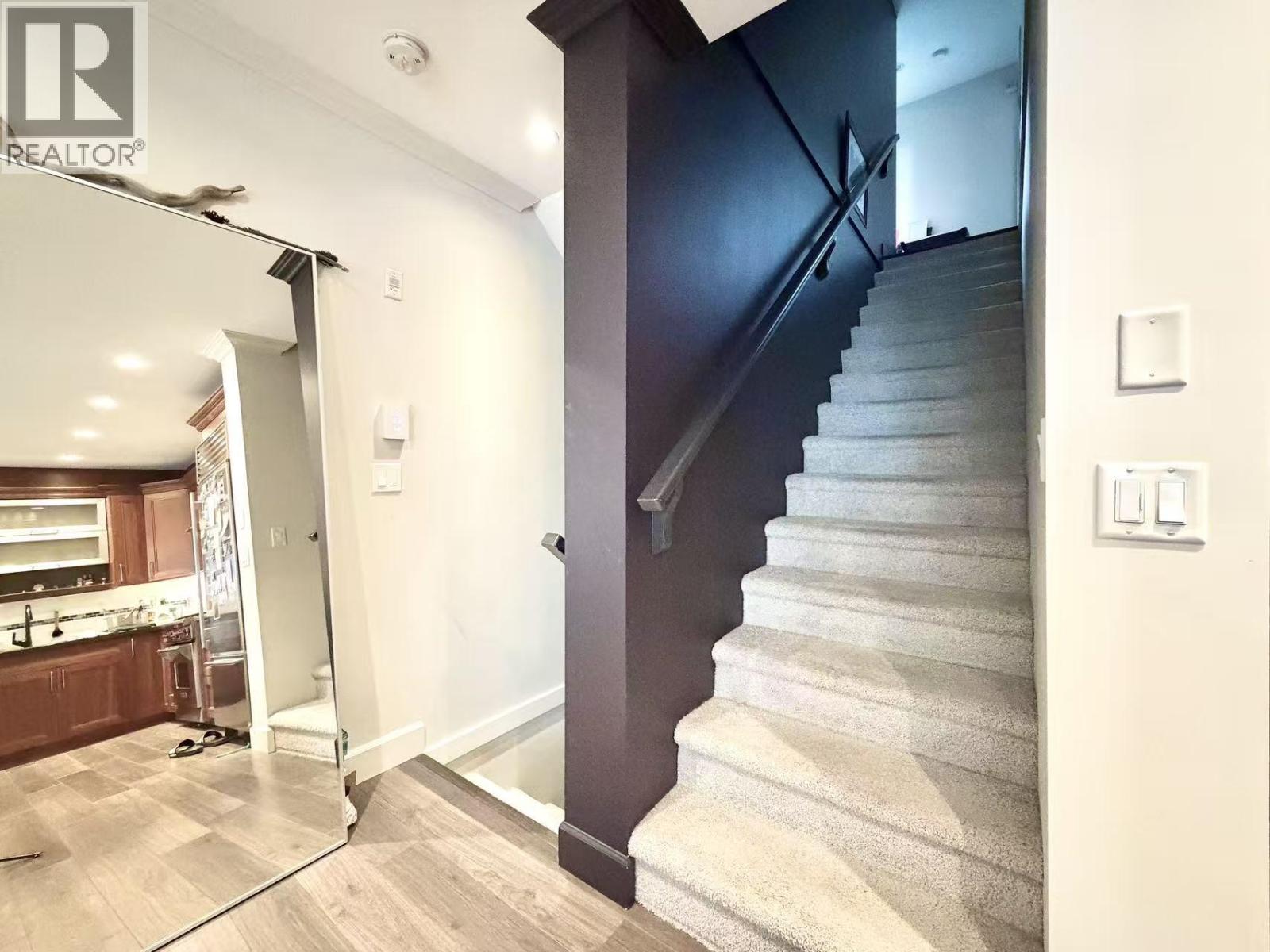 2 1137 BARCLAY STREET, Vancouver