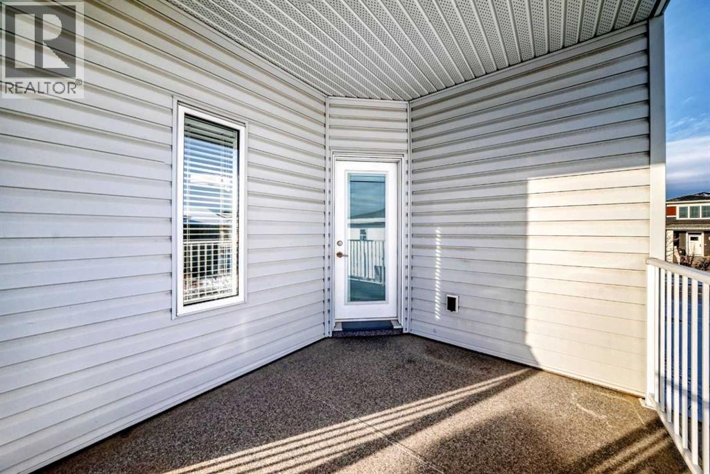 Single Family House Bi-level for Sale in  Ellington Crescent Evergreen Red Deer 