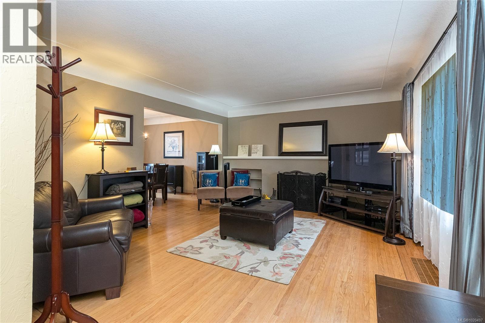  1465 Derby Road, Saanich