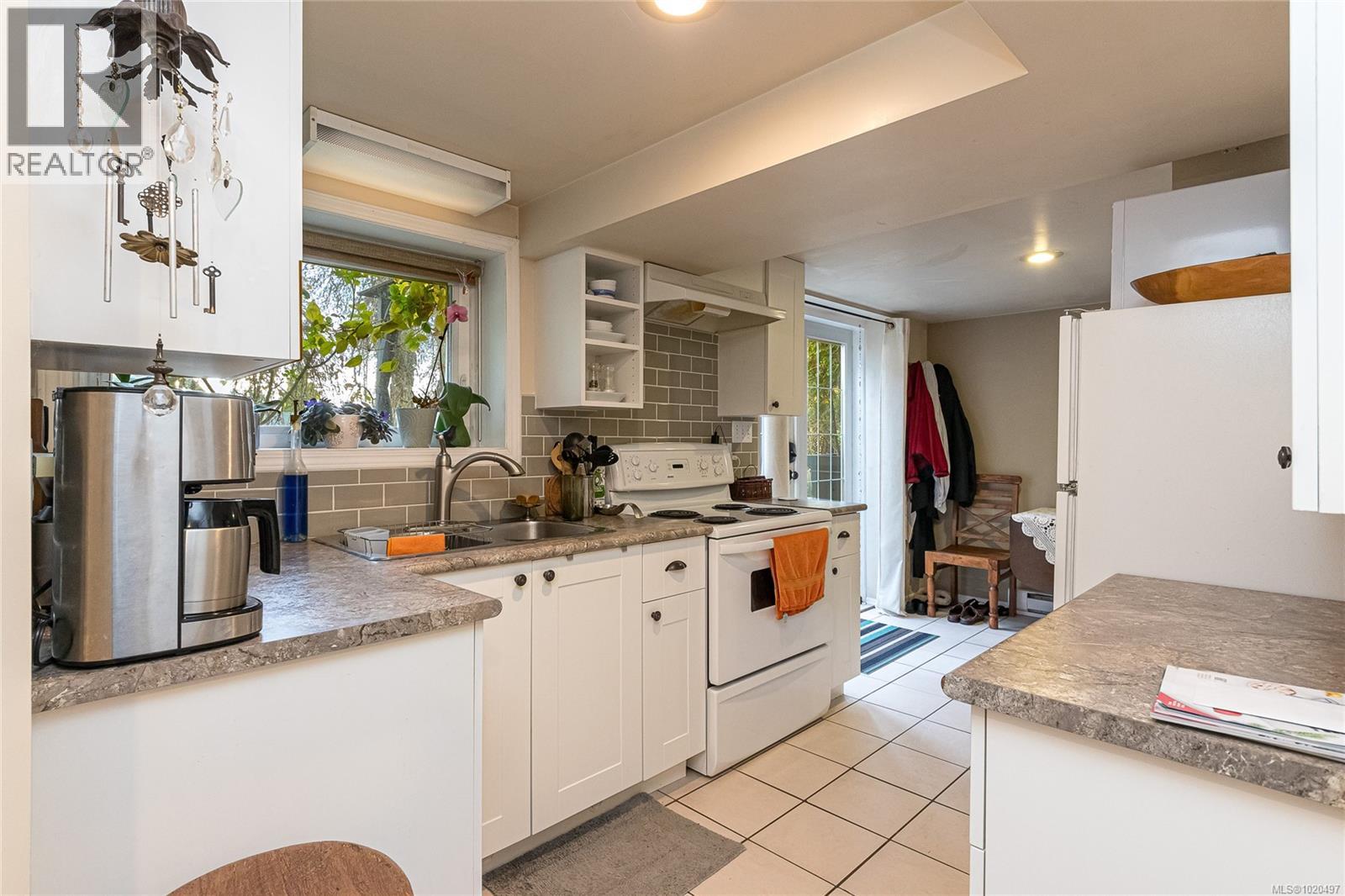  1465 Derby Road, Saanich