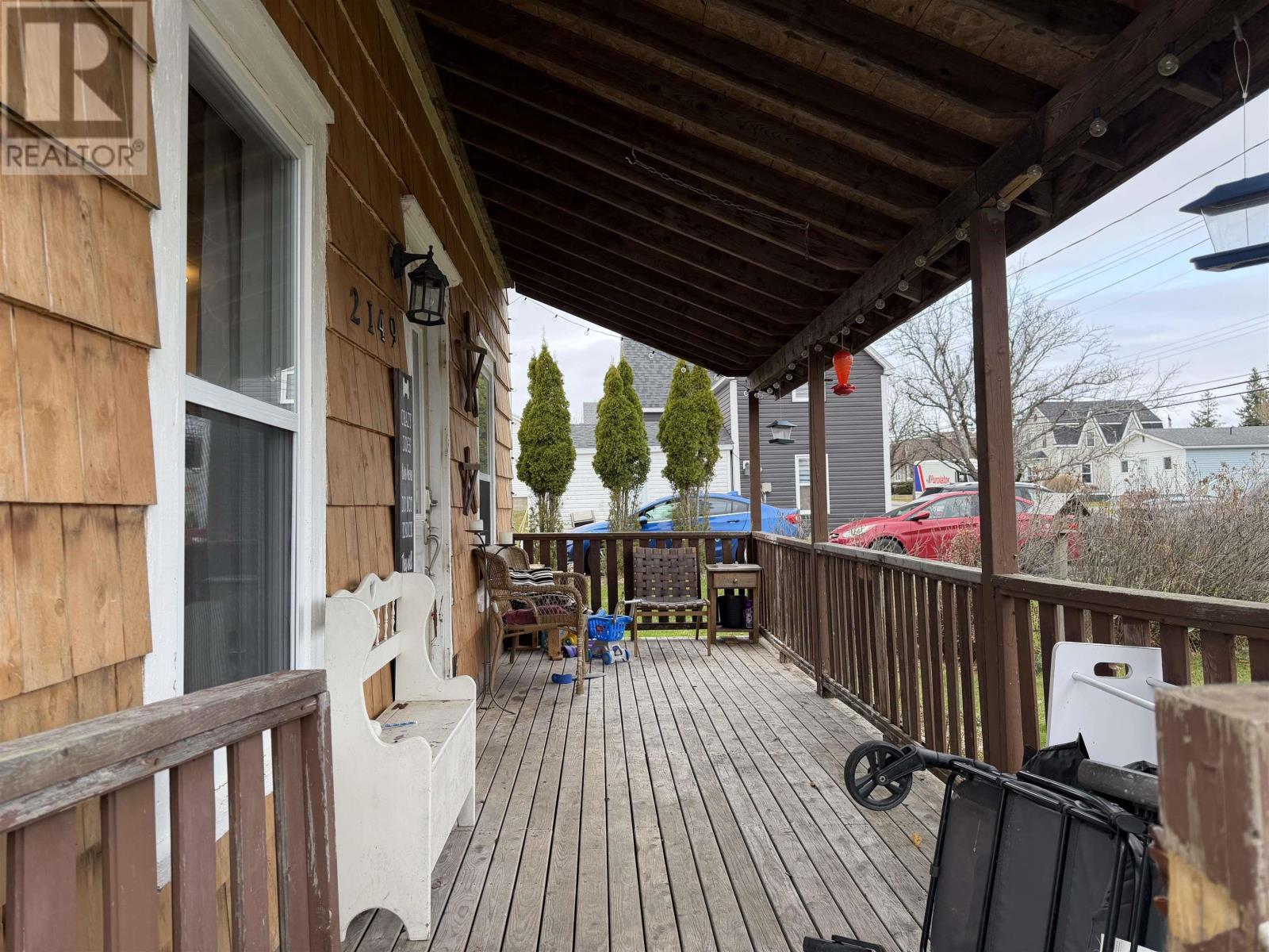 Property 16 of 20 of 2149 Cowan Street