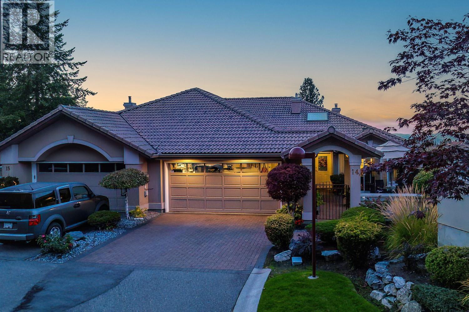 14 4400 Gallaghers Drive East, Kelowna