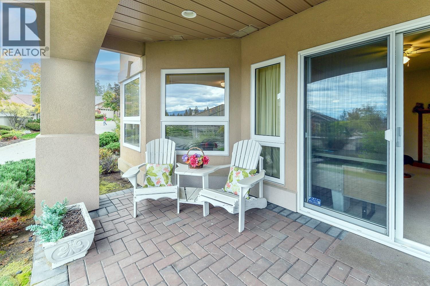 14 4400 Gallaghers Drive East, Kelowna