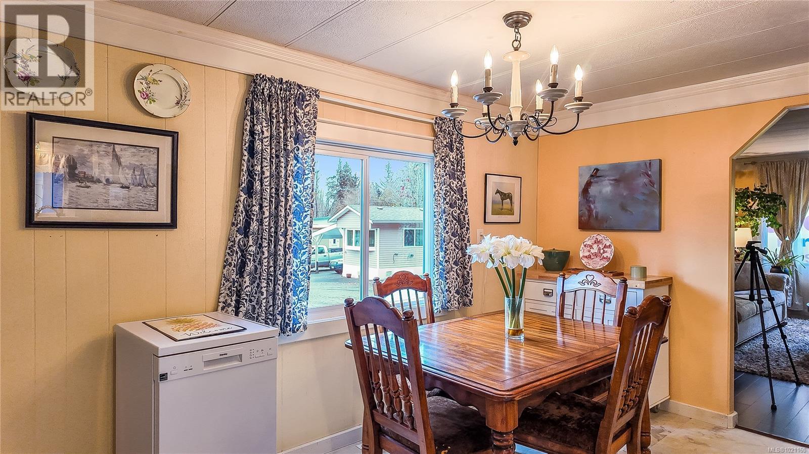 42 951 Homewood Rd, Campbell River