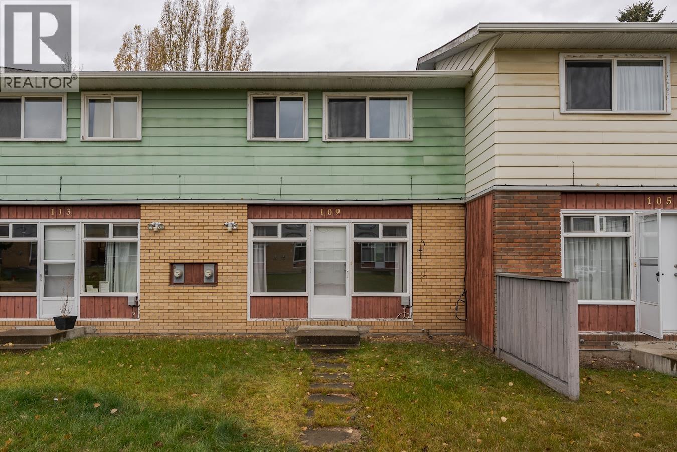 109 4045 1ST AVENUE, Prince George