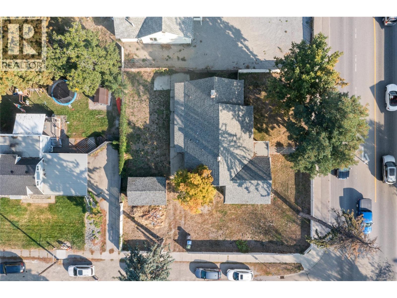  2340 Pandosy Street, Kelowna