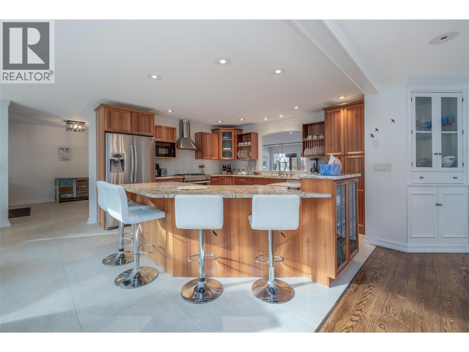  514 Hawes Court, Kelowna