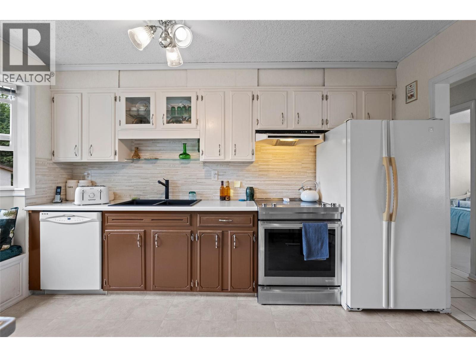  2436 Apollo Road, West Kelowna