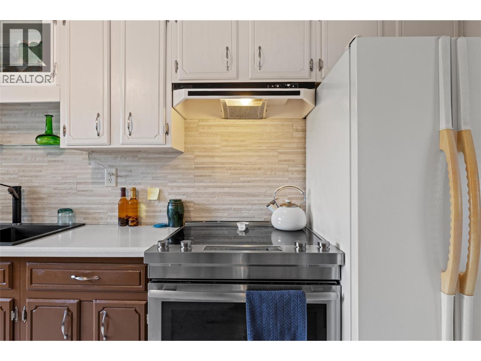  2436 Apollo Road, West Kelowna