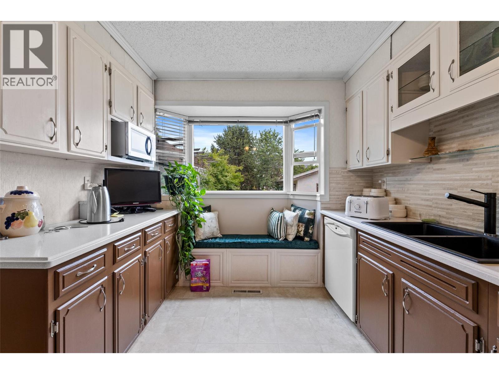  2436 Apollo Road, West Kelowna