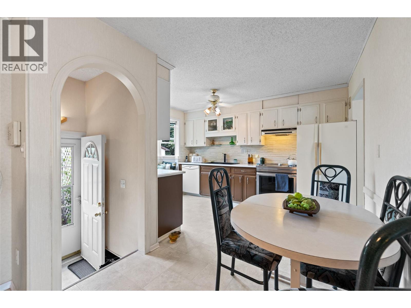  2436 Apollo Road, West Kelowna