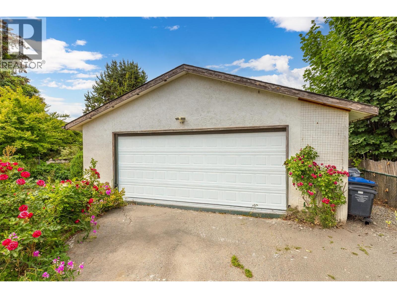  2436 Apollo Road, West Kelowna