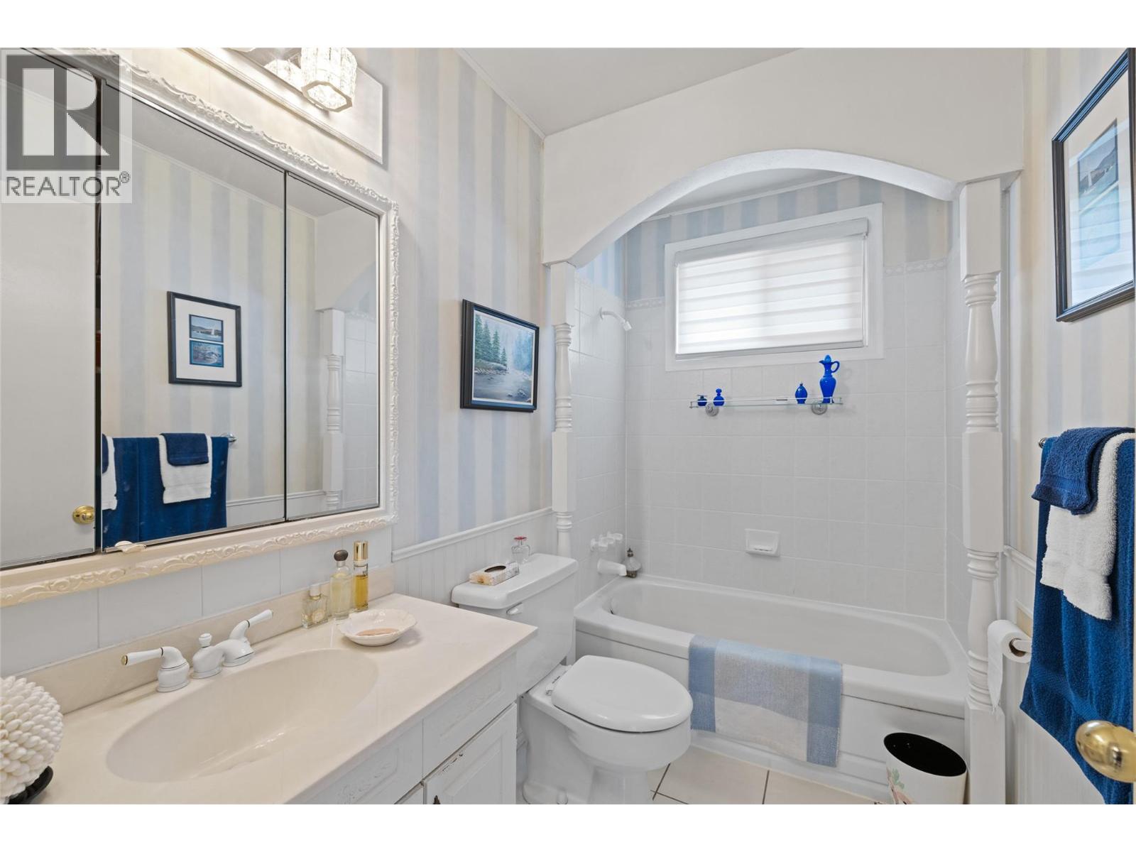  2436 Apollo Road, West Kelowna