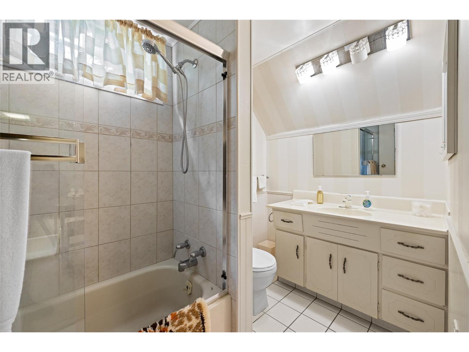  2436 Apollo Road, West Kelowna