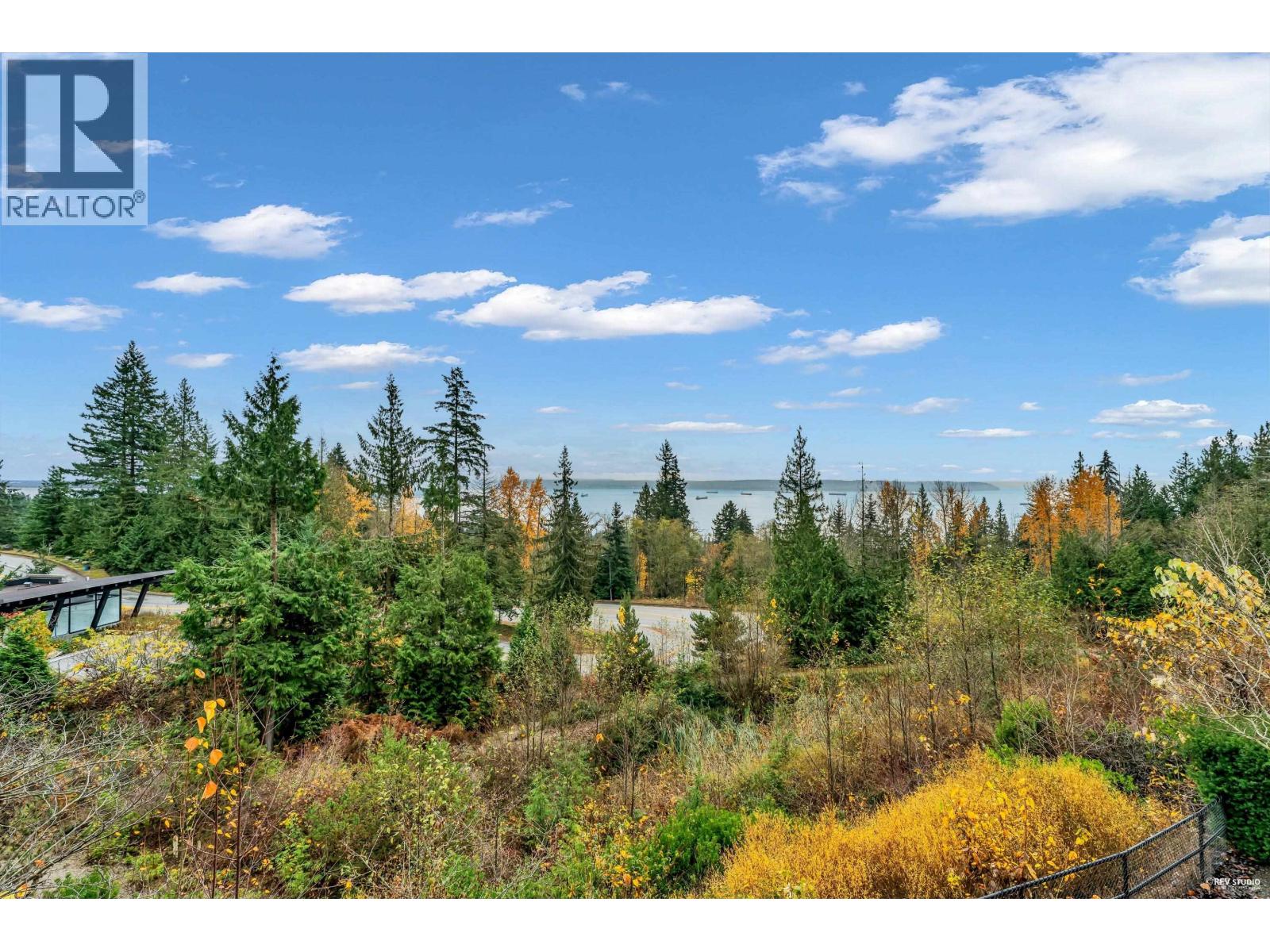 3018 BURFIELD PLACE, West Vancouver