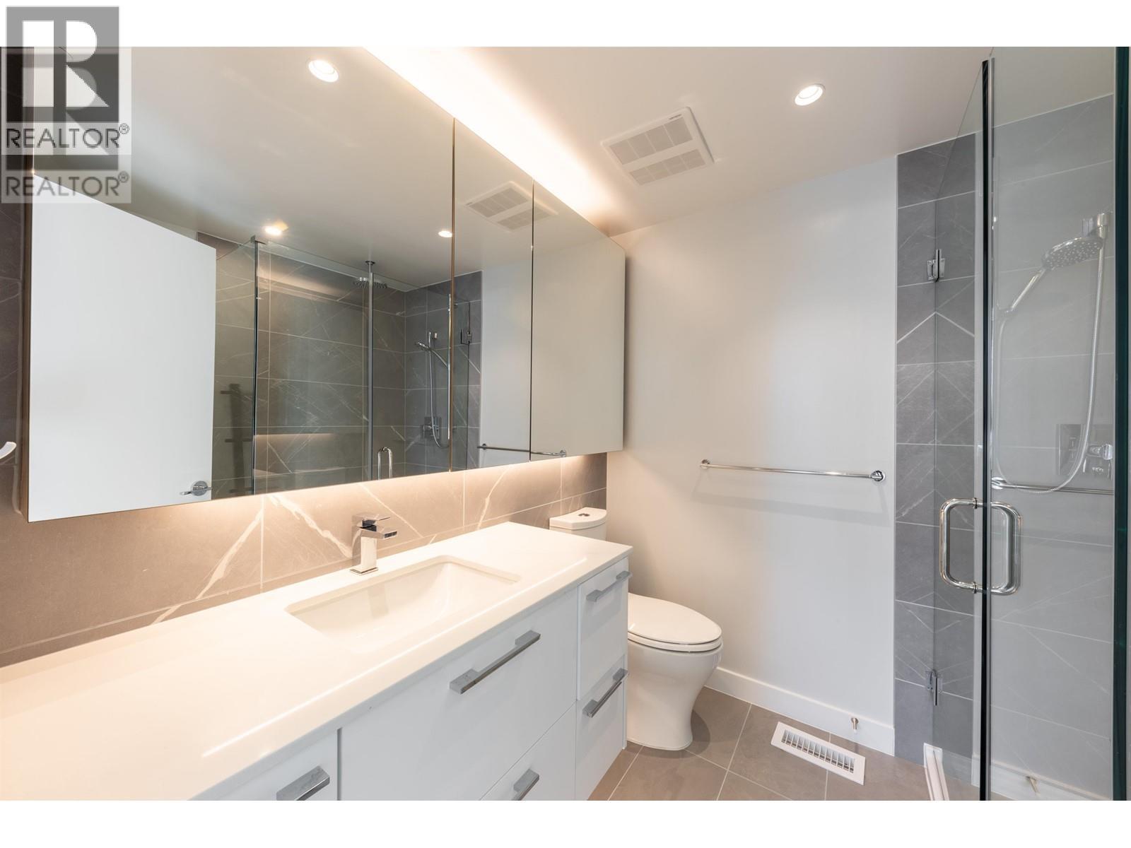 10X 5370 CROOKED BRANCH RD ROAD, Vancouver