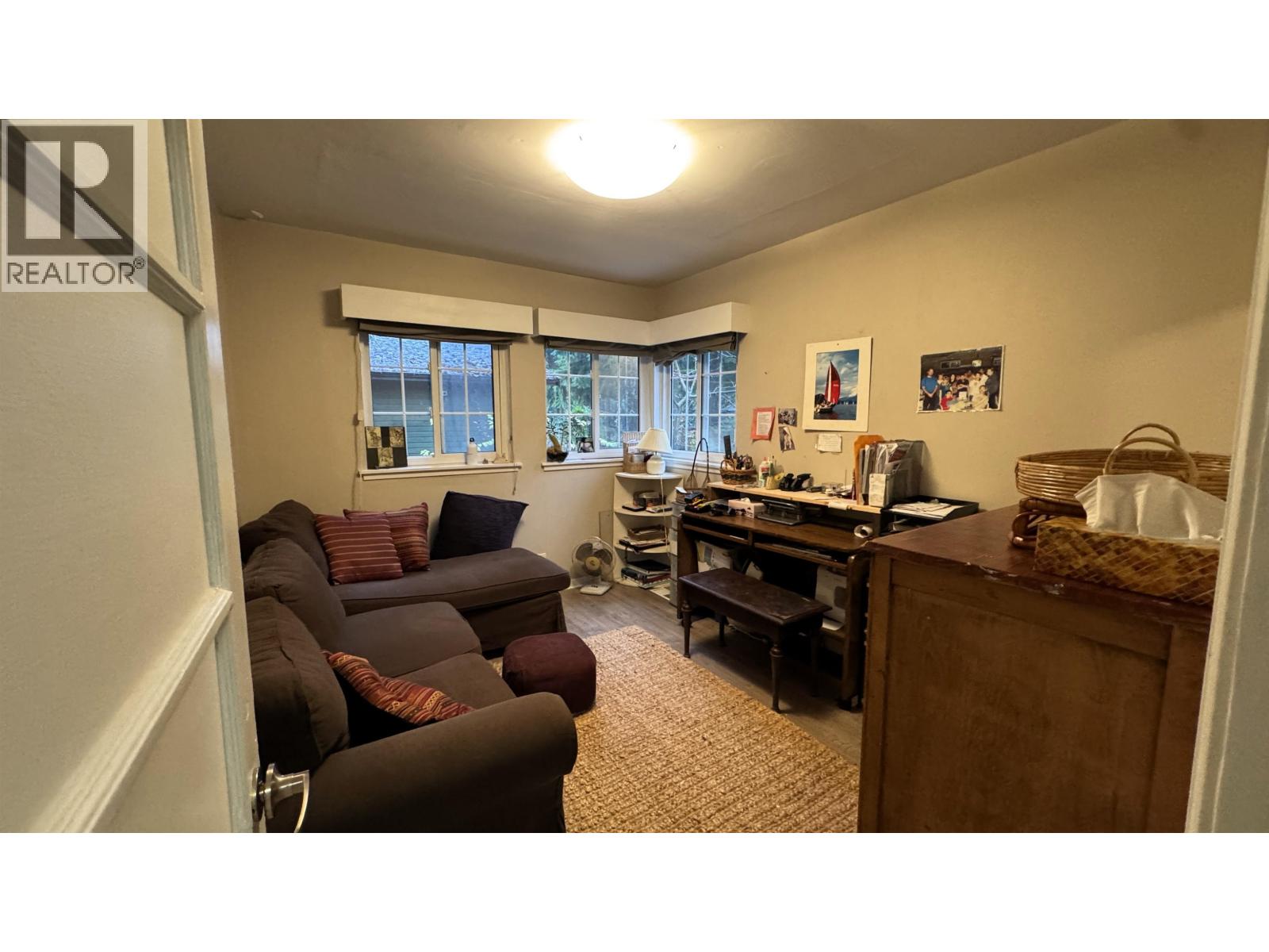 2071 DEEP COVE ROAD, North Vancouver