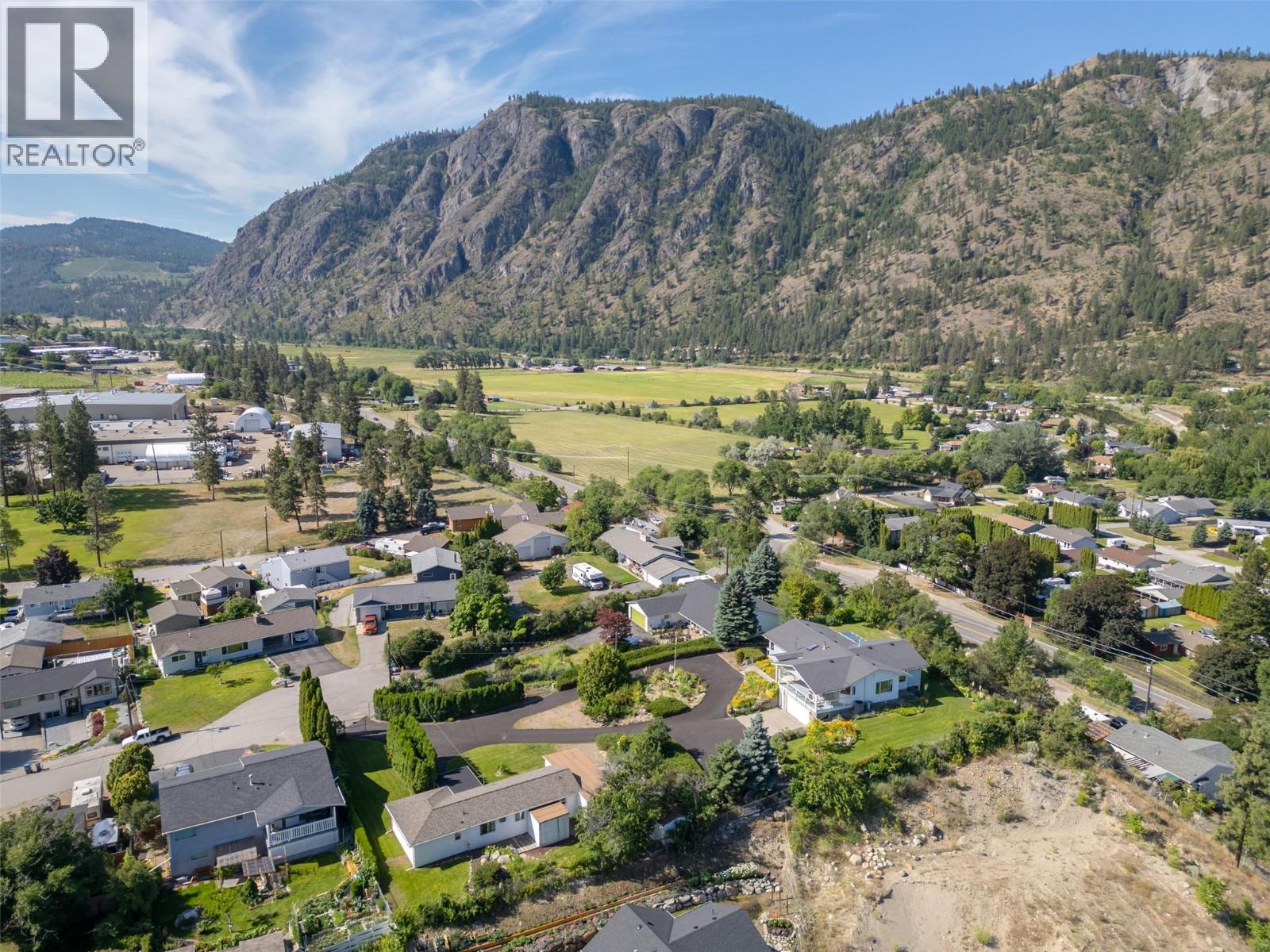  4836/4840 Barten Place, Okanagan Falls