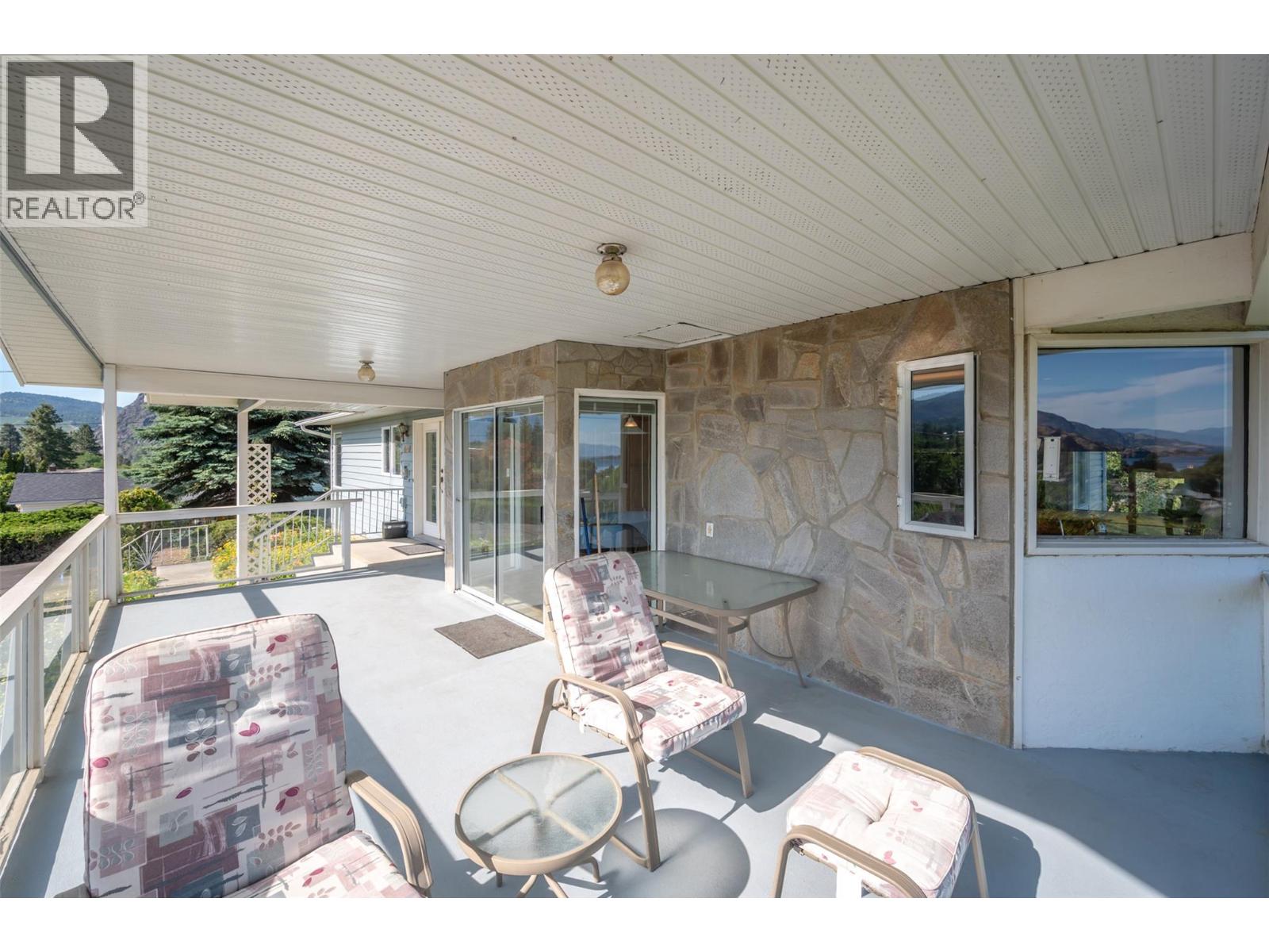  4836/4840 Barten Place, Okanagan Falls