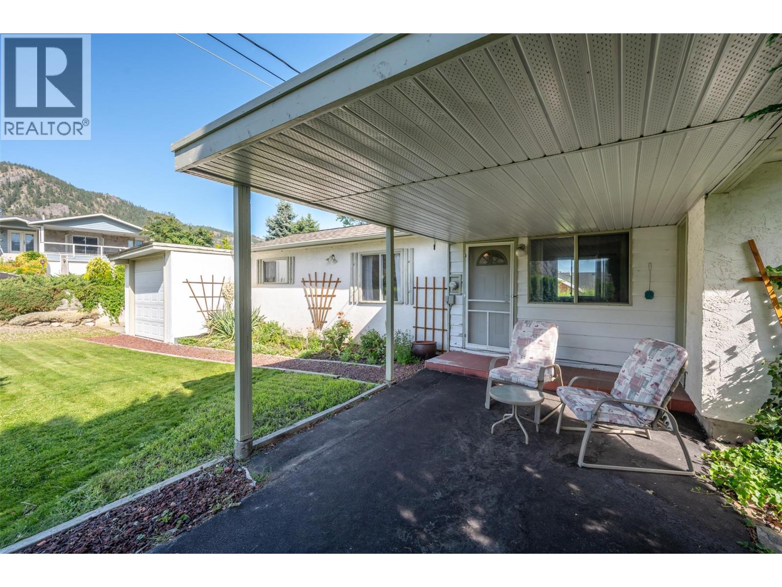  4836/4840 Barten Place, Okanagan Falls