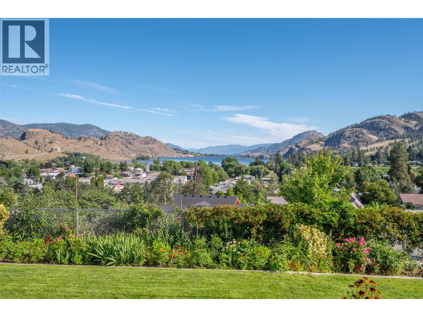  4836/4840 Barten Place, Okanagan Falls