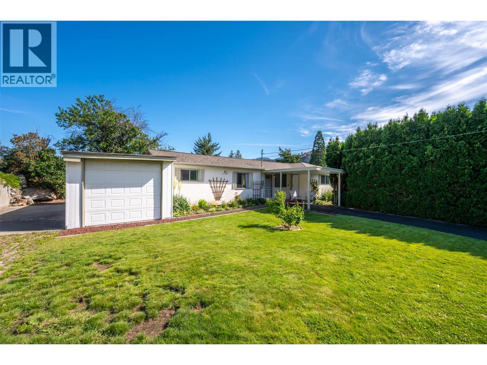  4836/4840 Barten Place, Okanagan Falls