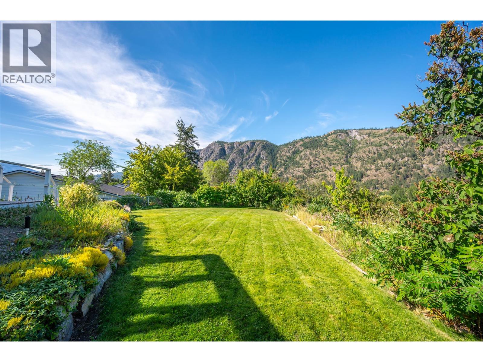  4836/4840 Barten Place, Okanagan Falls