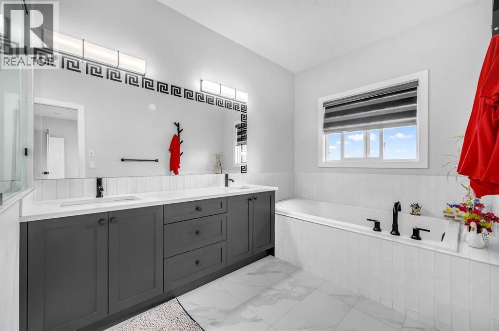 Single Family House for Sale in  Savanna Way NE Saddle Ridge Calgary 