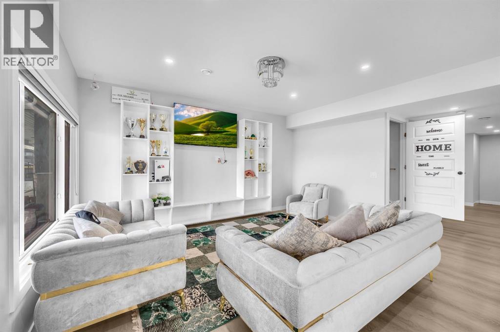 Single Family House for Sale in  Savanna Way NE Saddle Ridge Calgary 