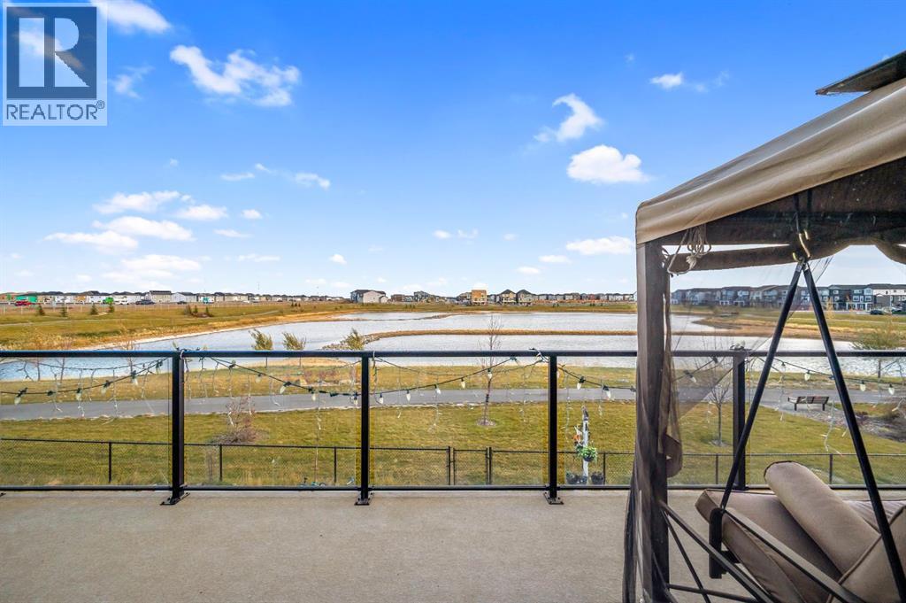 Single Family House for Sale in  Savanna Way NE Saddle Ridge Calgary 