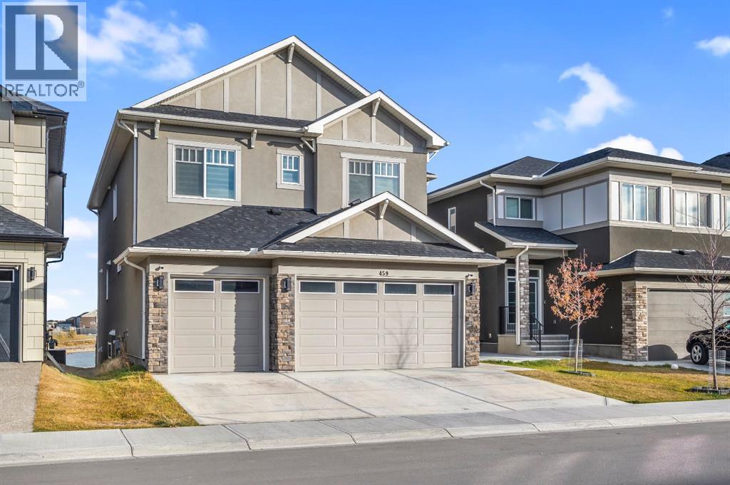 Single Family House for Sale in  Savanna Way NE Saddle Ridge Calgary 