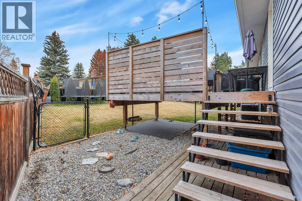 7 Westview Drive, Lacombe