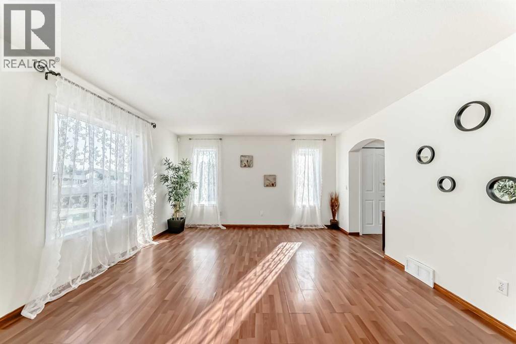 Single Family House for Sale in  Bridlewood Circle SW Bridlewood Calgary 