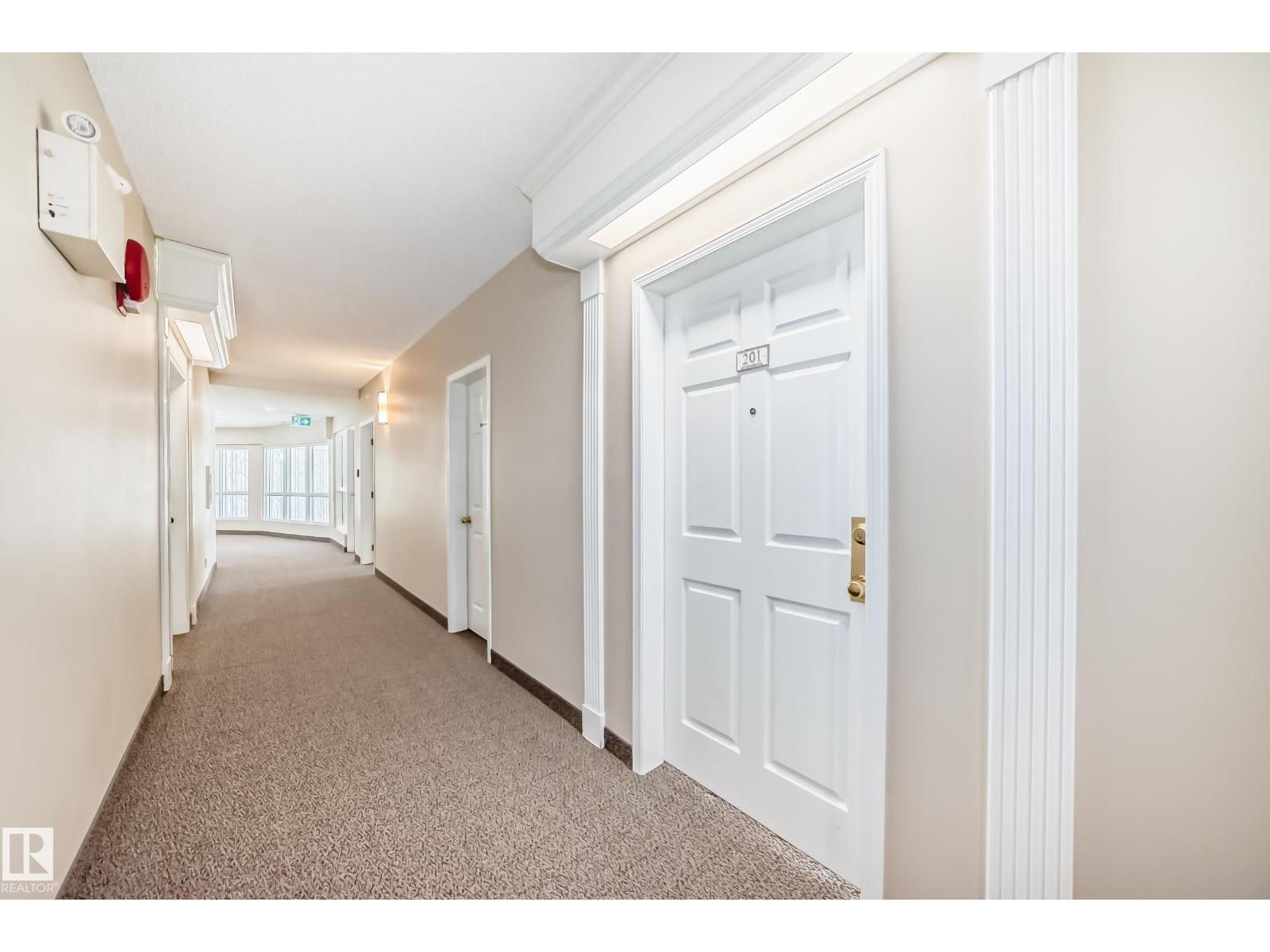 #201 65 GERVAIS RD, St. Albert