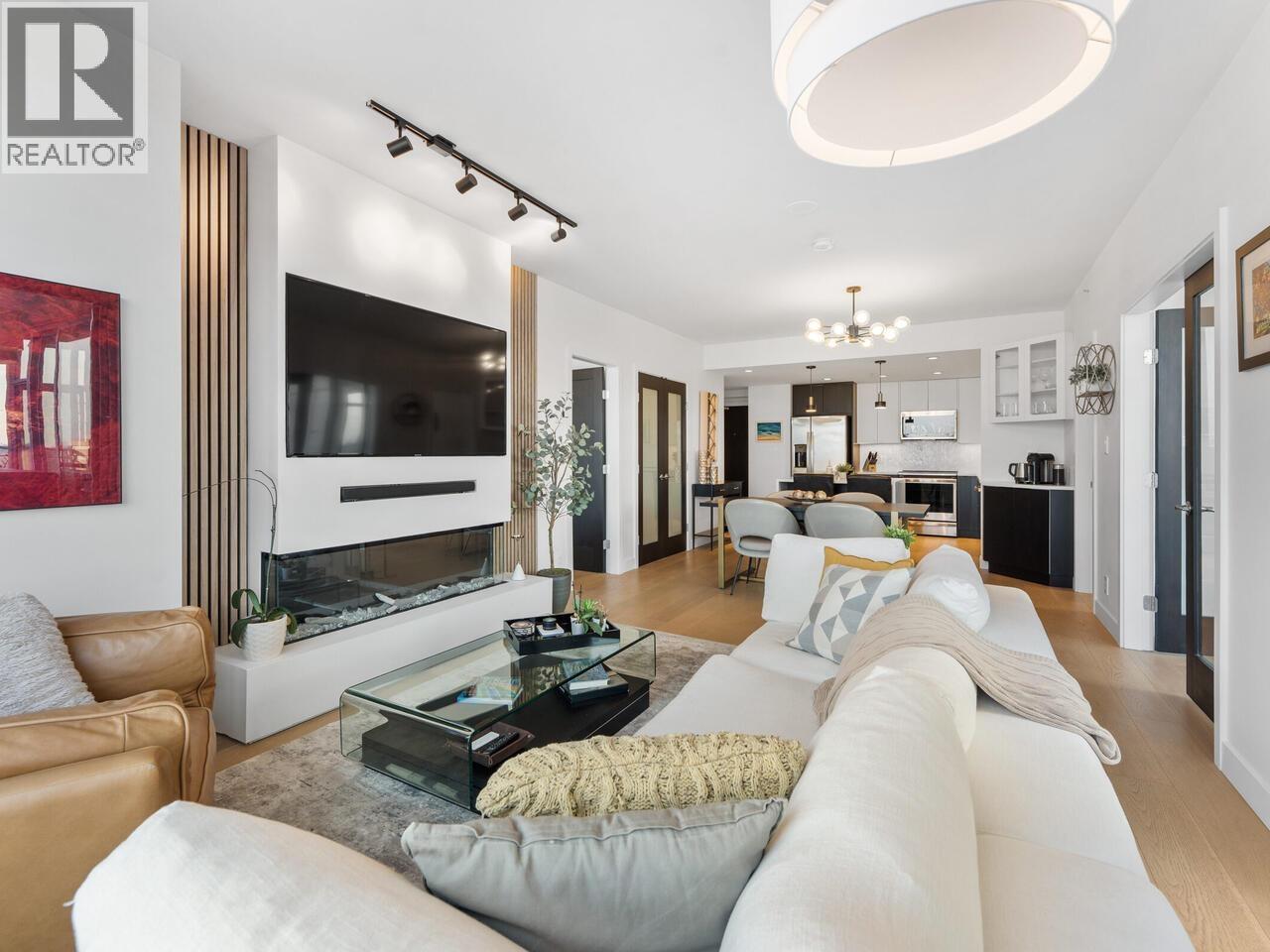 2301 280 ROSS DRIVE, New Westminster