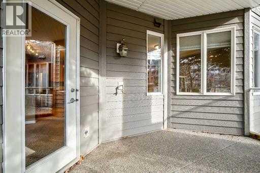 Single Family House for Sale in   Everstone Drive SW Evergreen Calgary 