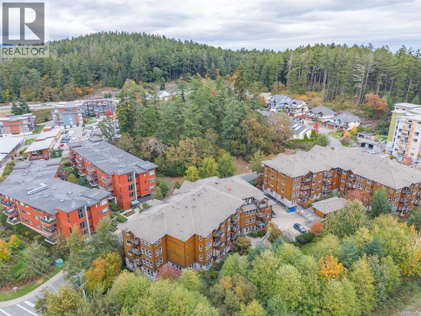 303 101 Nursery Hill Drive, View Royal