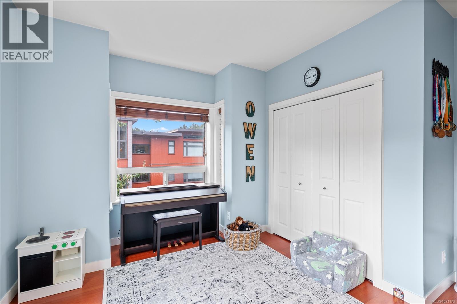 303 101 Nursery Hill Drive, View Royal