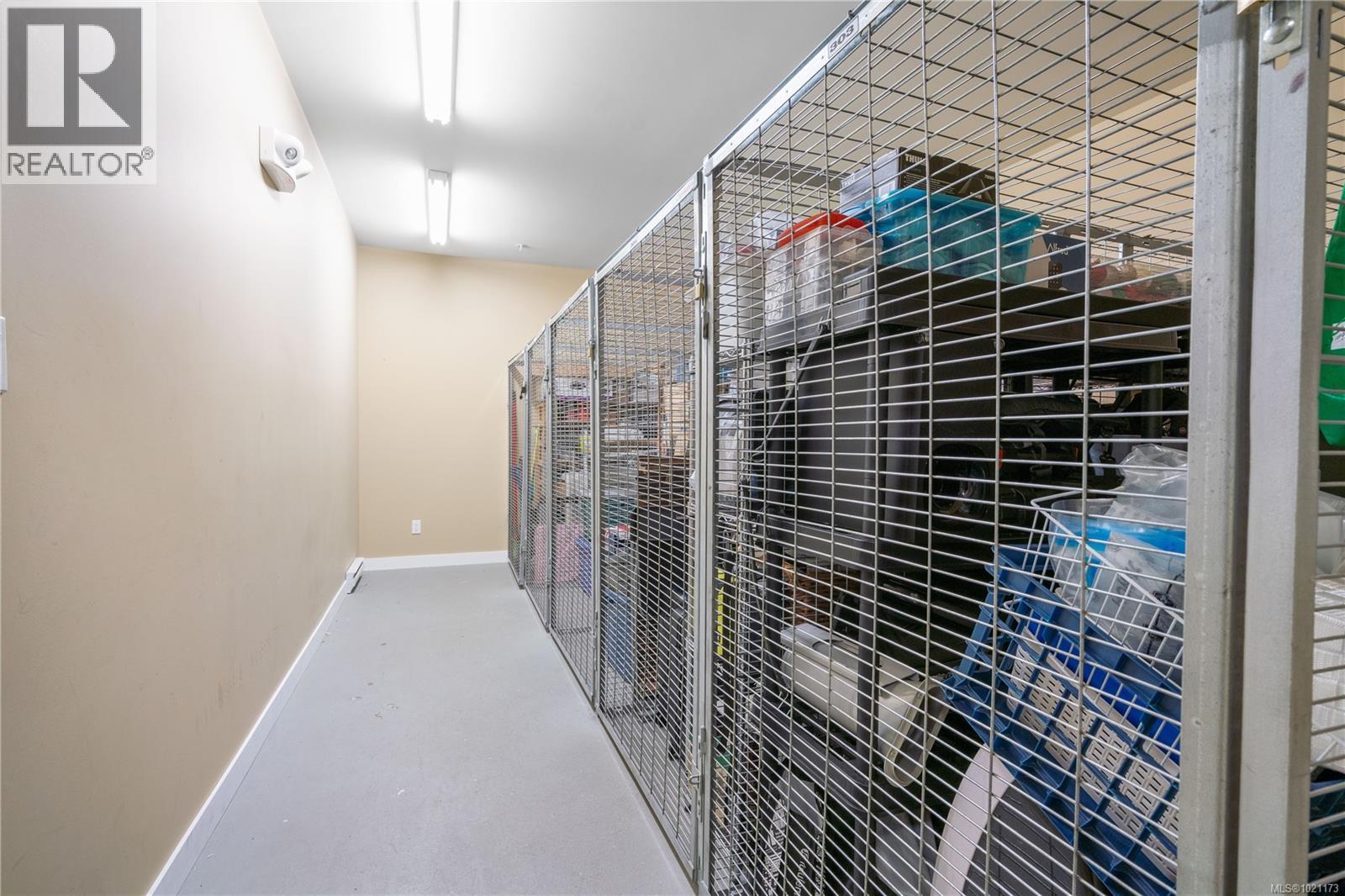 303 101 Nursery Hill Drive, View Royal