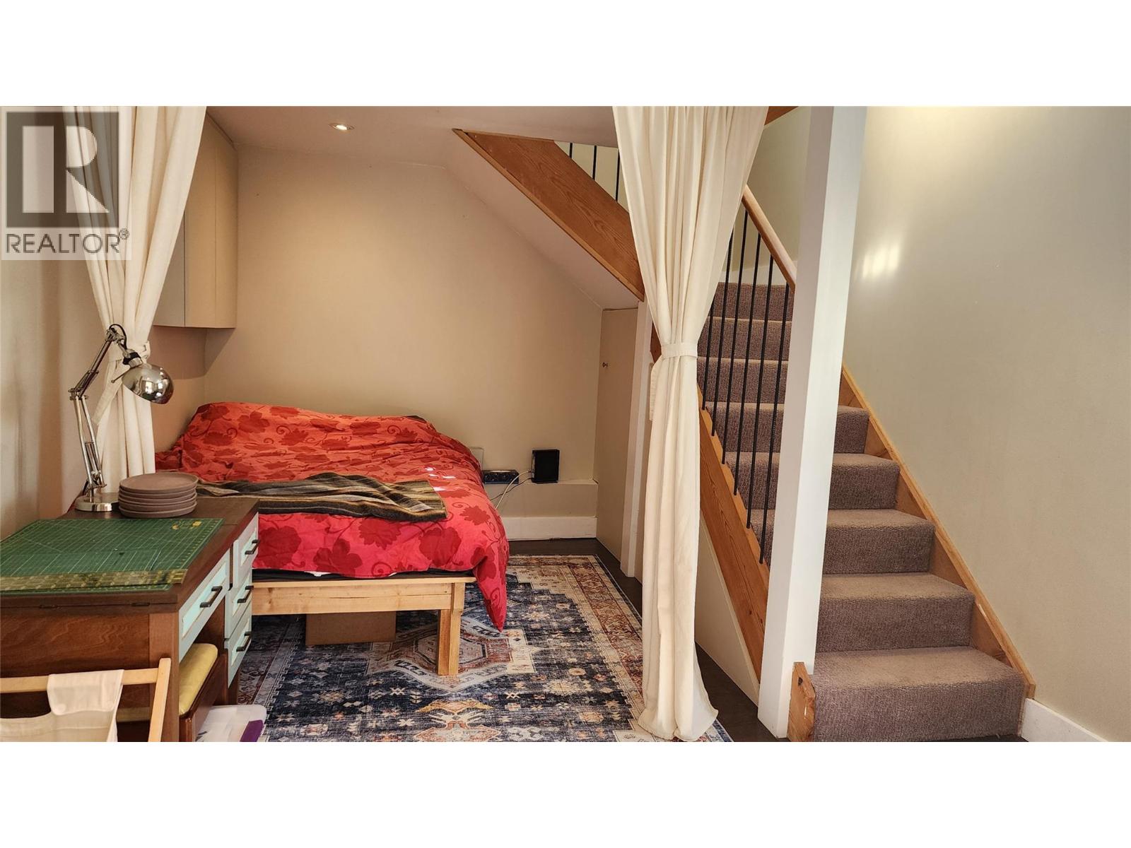 2165 Spokane Street, Rossland